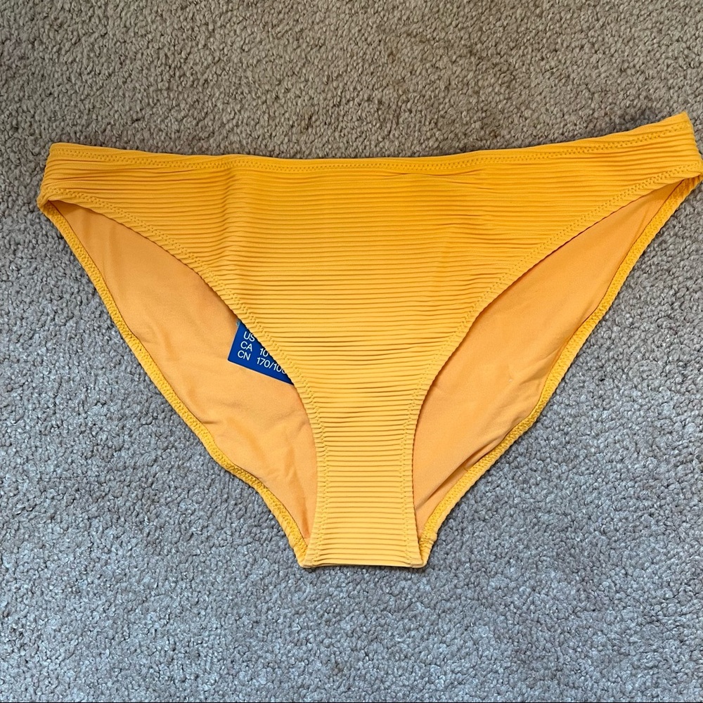 H&M ribbed bikini bottom